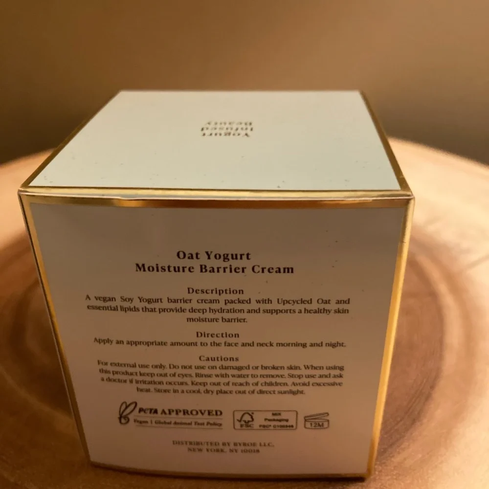 BYROE oat yogurt